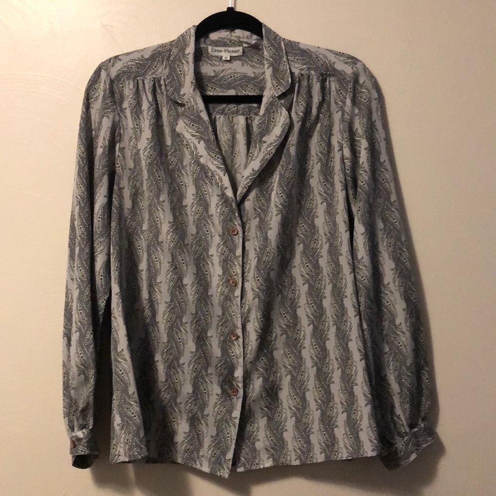 ✨✨Vintage Evan Picone blouse